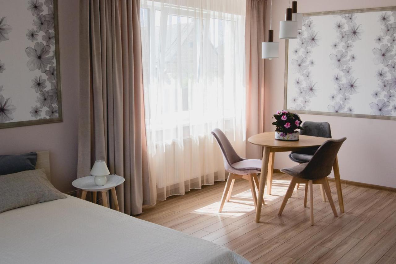 Apartments In Joniskis Zewnętrze zdjęcie